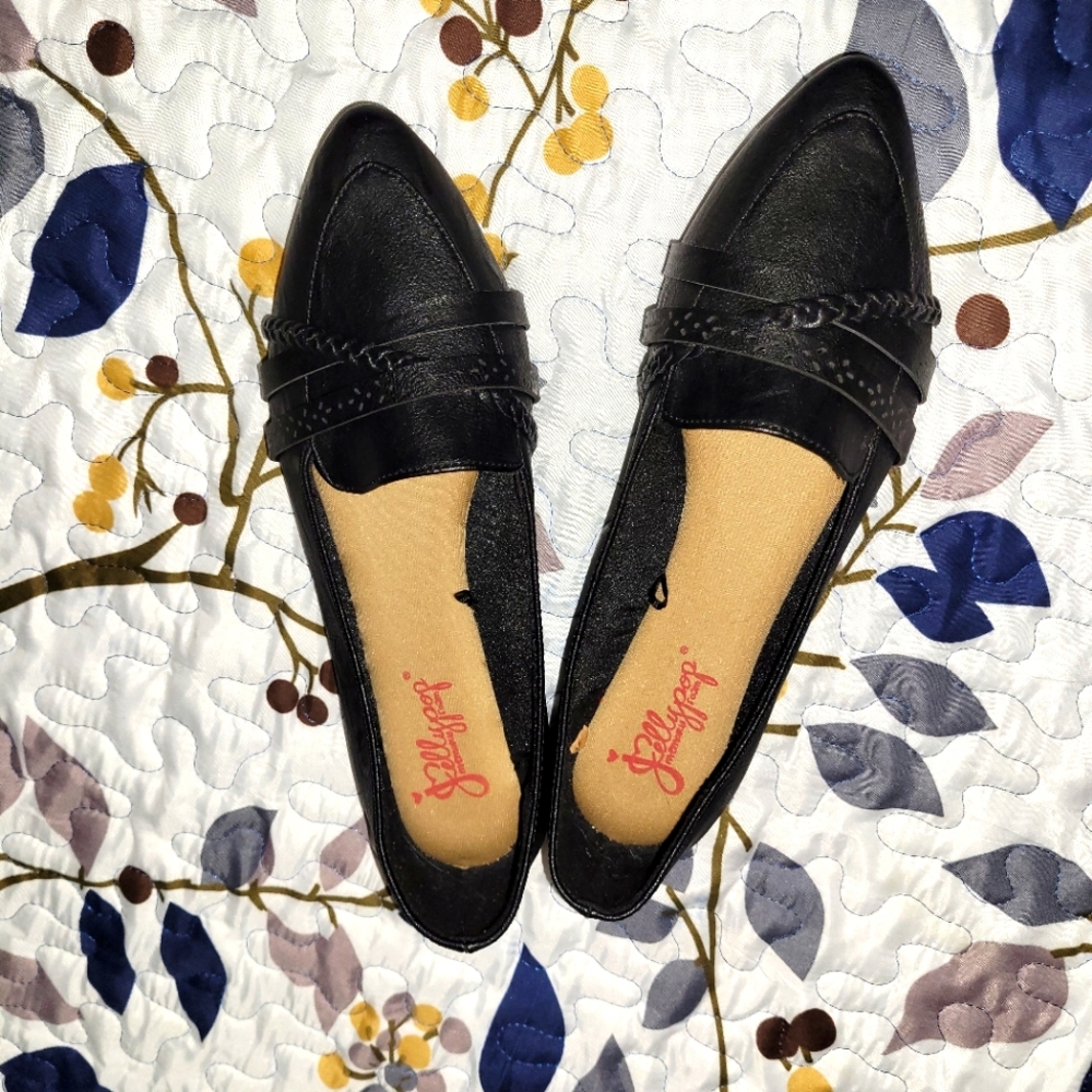 Jellypop Black Pointed Toe Flats Size 9